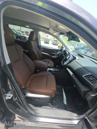 2025 Subaru Ascent Touring 7-Passenger - miniatura 16