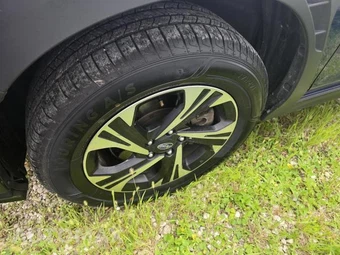 2025 Subaru Crosstrek Premium - miniatura 12