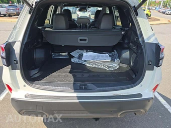 2025 Subaru Forester Hybrid Limited - miniatura 14