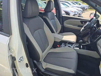 2025 Subaru Forester Hybrid Limited - miniatura 18