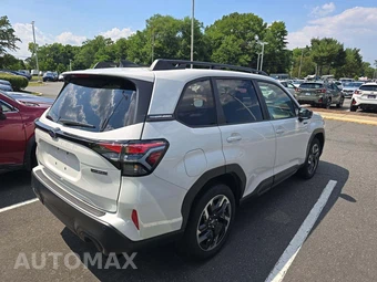 2025 Subaru Forester Hybrid Limited - miniatura 3