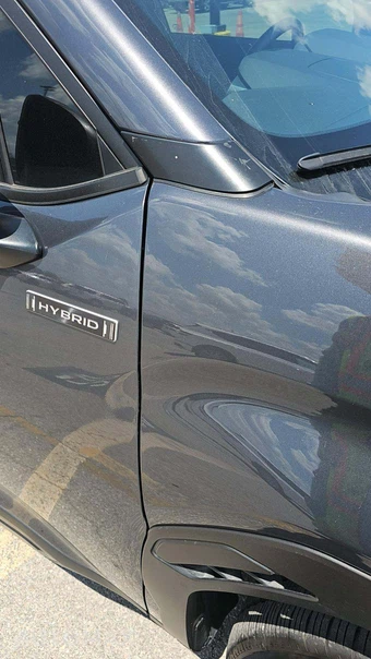 2025 Subaru Forester Hybrid Limited - miniatura 19