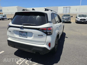 2025 Subaru Forester Hybrid Premium - miniatura 3