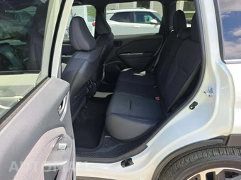 2025 Subaru Forester Hybrid Premium - miniatura 10