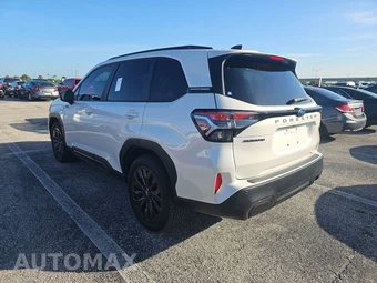 2025 Subaru Forester Hybrid Sport - miniatura 6