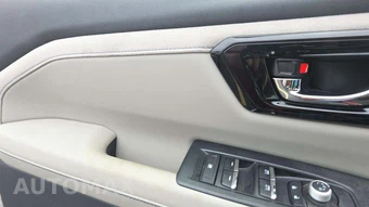 2025 Subaru Forester Limited - miniatura 26