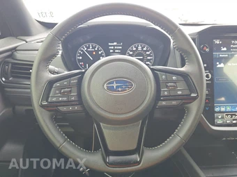 2025 Subaru Forester Premium - miniatura 10