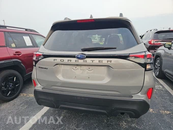 2025 Subaru Forester Premium - miniatura 5