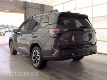 2025 Subaru Forester Premium - miniatura 6
