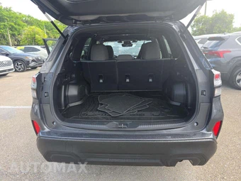 2025 Subaru Forester Premium - miniatura 8
