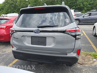 2025 Subaru Forester Premium - miniatura 5