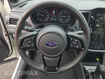 2025 Subaru Forester Premium - miniatura 10