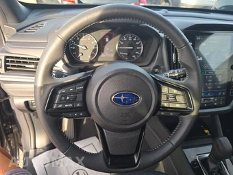 2025 Subaru Forester Premium - miniatura 10
