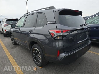 2025 Subaru Forester Premium - miniatura 6
