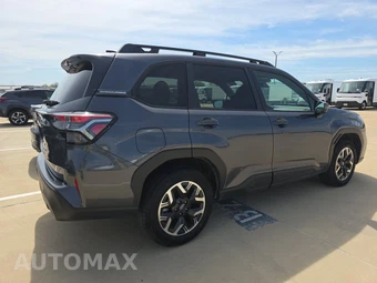 2025 Subaru Forester Premium - miniatura 4