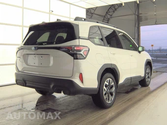 2025 Subaru Forester Premium - miniatura 4