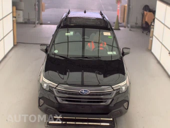 2025 Subaru Forester Premium - miniatura 2