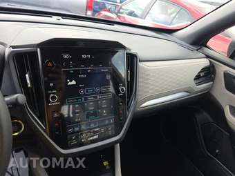 2025 Subaru Forester Premium - miniatura 11