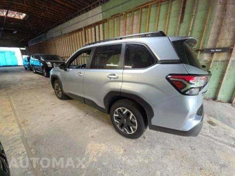 2025 Subaru Forester Premium - miniatura 2