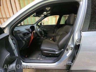 2025 Subaru Forester Premium - miniatura 6