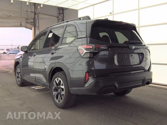 2025 Subaru Forester Premium - miniatura 6