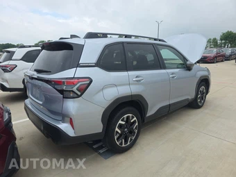 2025 Subaru Forester Premium - miniatura 4