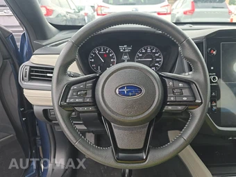 2025 Subaru Forester Premium - miniatura 10