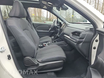2025 Subaru Forester Premium - miniatura 8