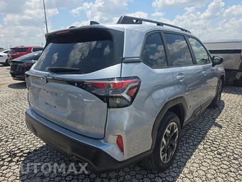 2025 Subaru Forester Premium - miniatura 4