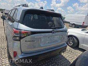 2025 Subaru Forester Premium - miniatura 5