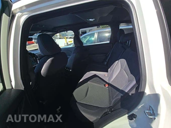 2025 Subaru Forester Premium - miniatura 13