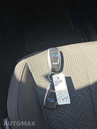 2025 Subaru Forester Premium - miniatura 8
