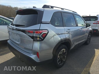 2025 Subaru Forester Premium - miniatura 4