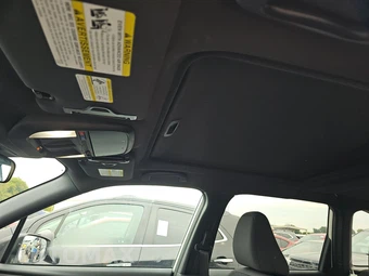 2025 Subaru Forester Premium - miniatura 17