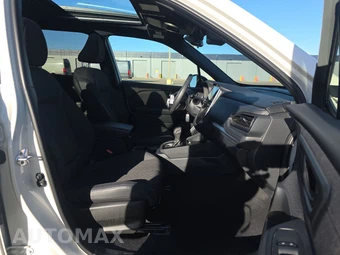 2025 Subaru Forester Premium - miniatura 8