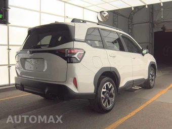 2025 Subaru Forester Premium - miniatura 4