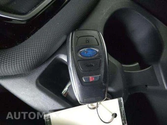 2025 Subaru Forester Premium - miniatura 8