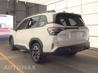 2025 Subaru Forester Premium - miniatura 6