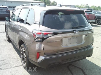 2025 Subaru Forester Premium - miniatura 18