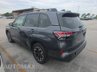 2025 Subaru Forester Premium - miniatura 6