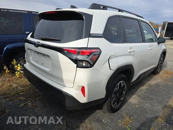 2025 Subaru Forester Premium - miniatura 4