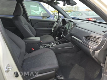 2025 Subaru Forester Premium - miniatura 8