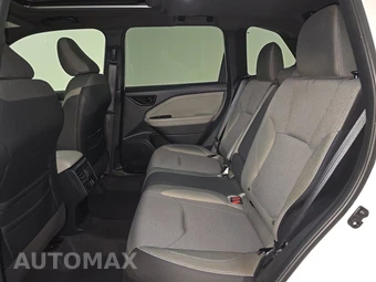 2025 Subaru Forester Premium - miniatura 13