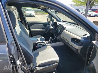 2025 Subaru Forester Premium - miniatura 14