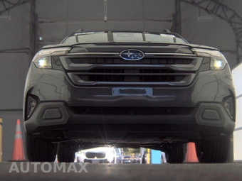 2025 Subaru Forester Premium - miniatura 3