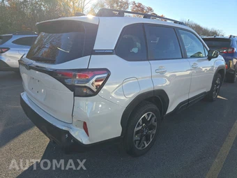 2025 Subaru Forester Premium - miniatura 4