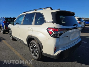 2025 Subaru Forester Premium - miniatura 6