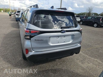 2025 Subaru Forester Premium - miniatura 5