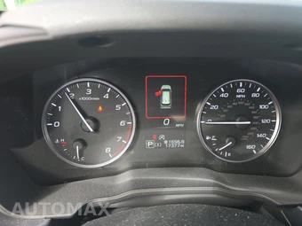 2025 Subaru Forester Premium - miniatura 12