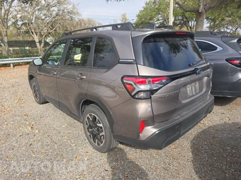 2025 Subaru Forester Premium - miniatura 6